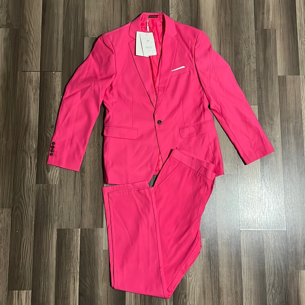 Color pink
